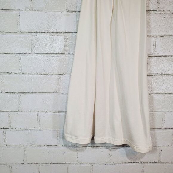 Charlotte Russe white sequin tank top - Picture 3 of 11